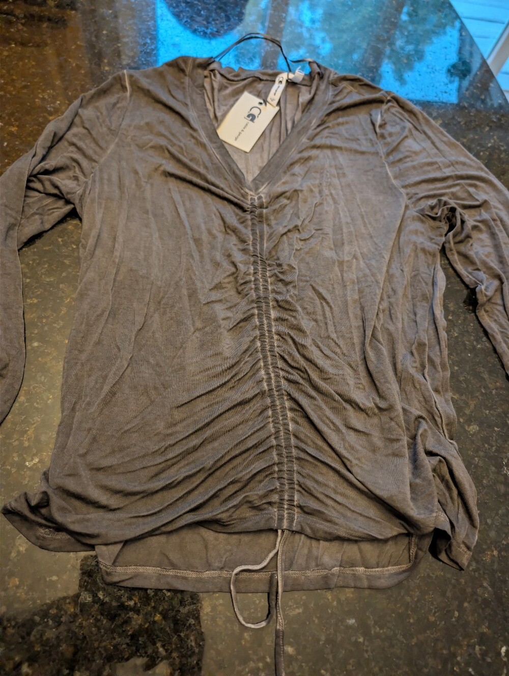 NEW 96% Viscose Dip Dye Gray Ruched Front Soft Long Sleeve Tee Cable And Gauge